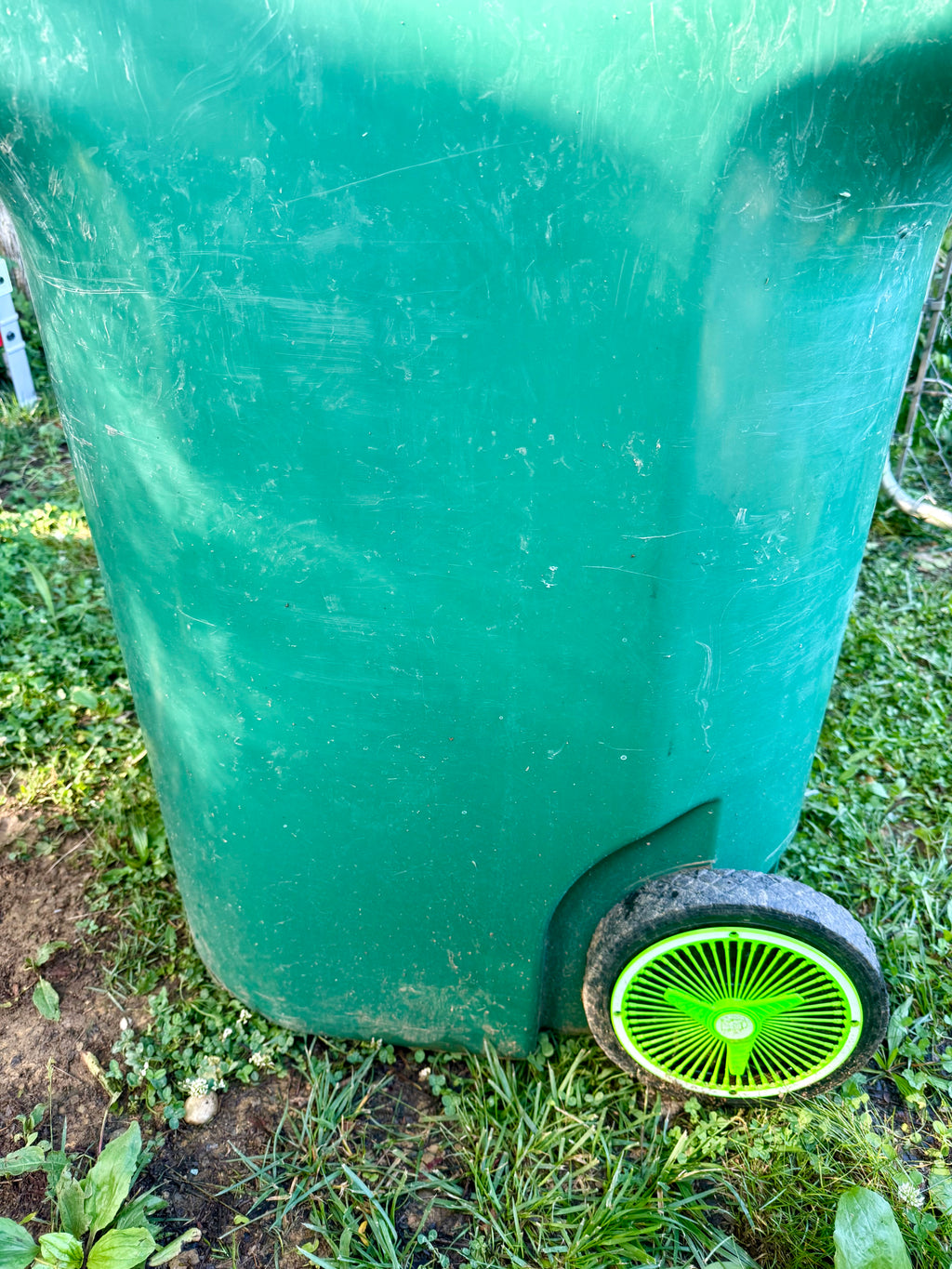 Wheel Covers | Trash Can